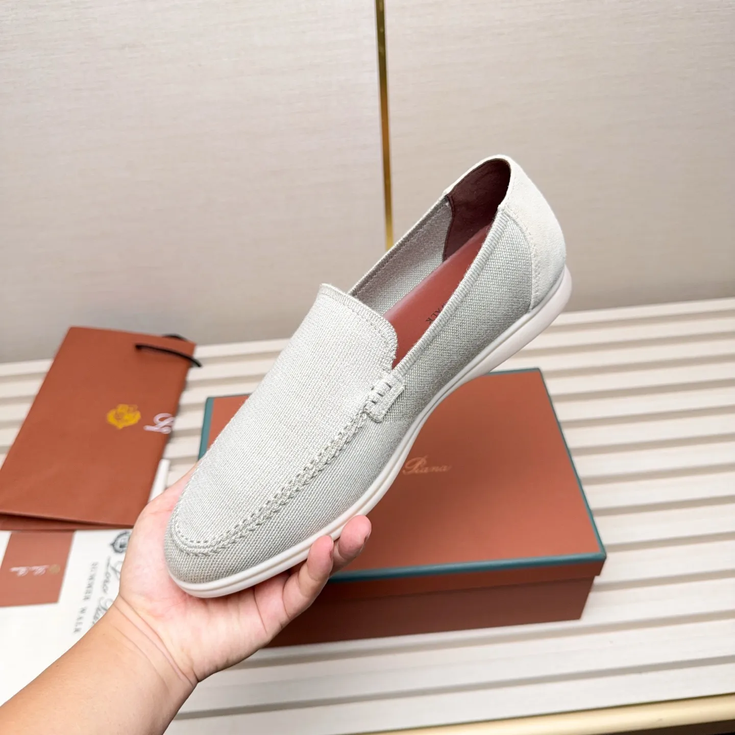 Men's Men's Shoes 💰400 Loro PIana moccasins are made of wish wool fabric. The upper is made of knitted fabric, made on a loom, and then attached to a rubber sole. The Rain System's water-repellent treatment enhances the shoe's functional design, while the suede details give the shoe a sense of elegance and sophistication. Made from Wish, fine wool from Australian and New Zealand Merino sheep